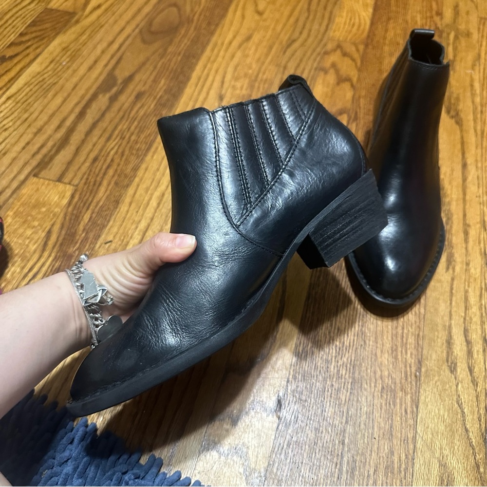 Born Sleek Black Leather Booties - Picture 2 of 8